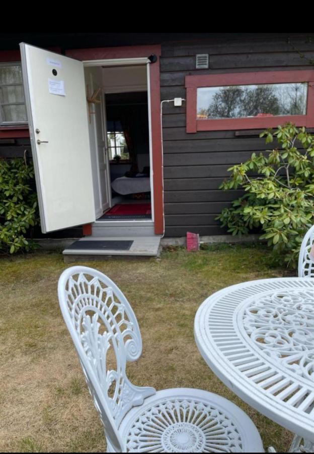 Cosy Non Smoking Cabin Close To Beach,Alnoe Sundsvall Exterior foto